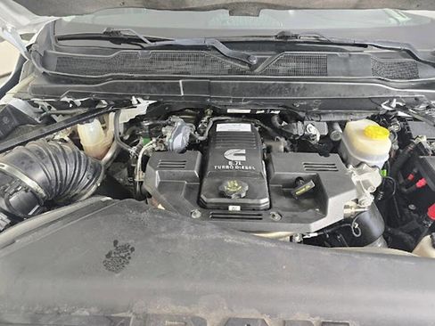 Used 2023 RAM 2500 Laramie AWD/4WD image 17