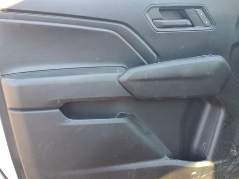 Used 2024 Chevrolet Colorado Trail Boss image 11