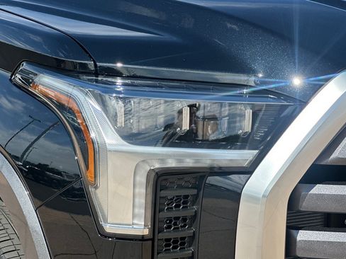 New 2026 Toyota Tundra Limited AWD/4WD image 30