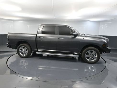 Used 2018 RAM 1500 Big Horn AWD/4WD image 3