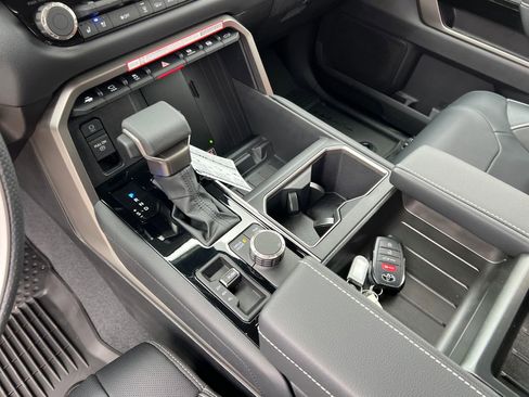 New 2026 Toyota Tundra Limited AWD/4WD image 26