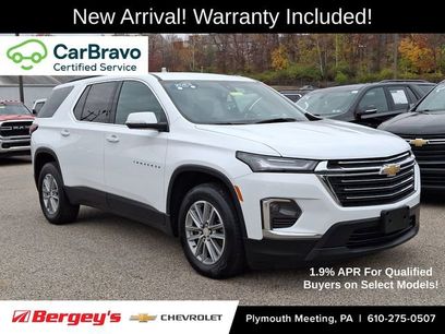 Used 2023 Chevrolet Traverse LT