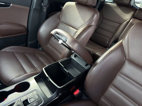 Used 2020 Kia Sorento SX image 52