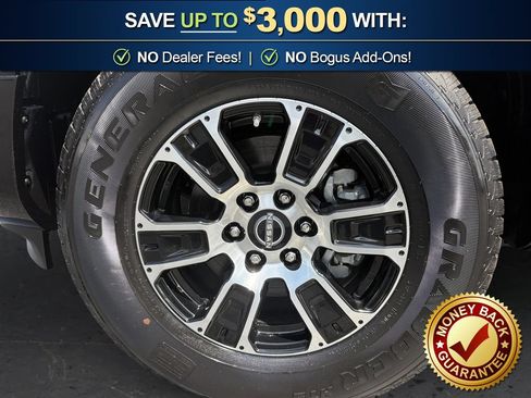 Used 2024 Nissan Titan SV AWD/4WD image 13