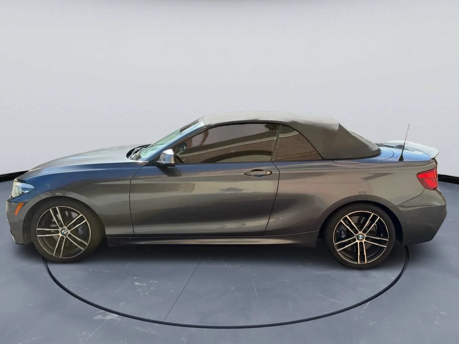 Used 2018 BMW M240i Convertible RWD image 7