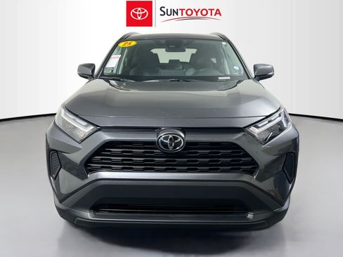 Used 2025 Toyota RAV4 XLE w/ Convenience Package FWD image 10