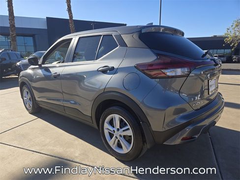 New 2025 Nissan Kicks Play S image 3