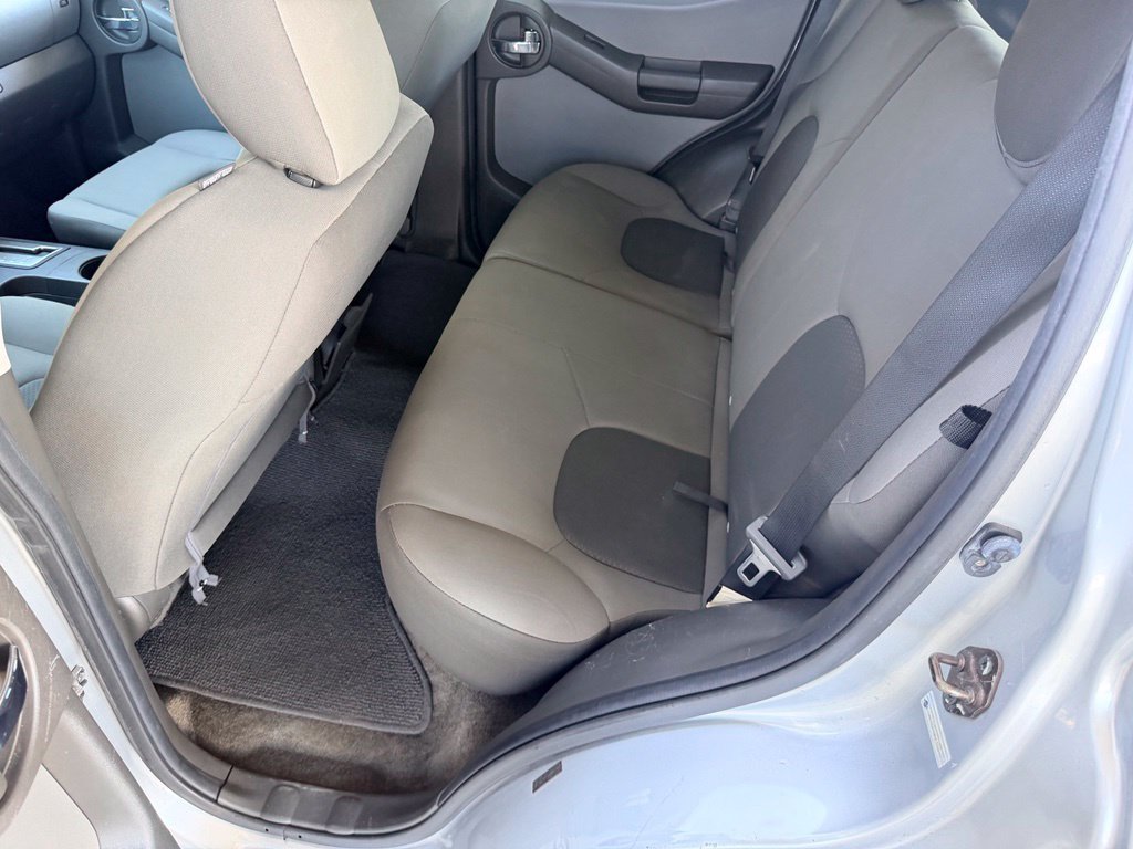 Used 2014 Nissan Xterra X AWD/4WD image 26
