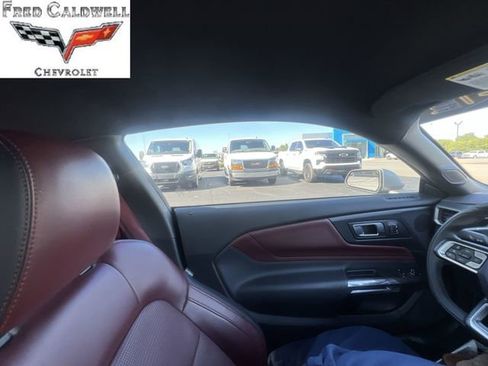 Used 2024 Ford Mustang Premium RWD image 15
