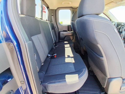 Used 2017 Nissan Titan SV AWD/4WD image 20