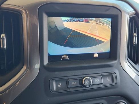 Used 2021 Chevrolet Silverado 1500 Custom image 6