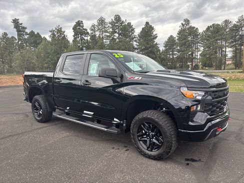 Certified 2025 Chevrolet Silverado 1500 Custom Trail Boss image 2