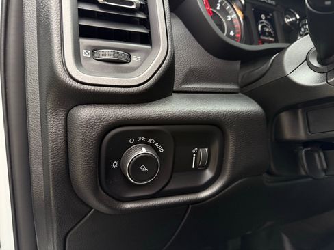 Used 2024 RAM 3500 Tradesman w/ Convenience Group image 33