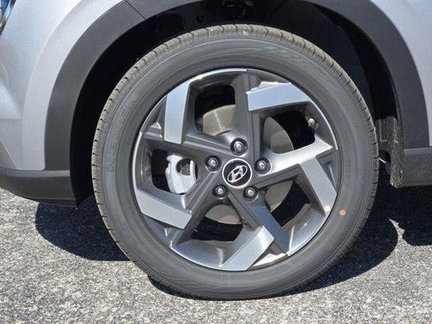 New 2026 Hyundai Venue SEL image 8