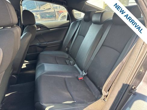 Used 2019 Honda Civic Sport image 15