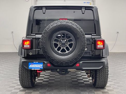 Used 2023 Jeep Wrangler Unlimited Rubicon w/ Xtreme 35 Tire Package AWD/4WD image 8