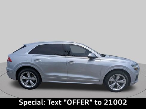 Used 2019 Audi Q8 Prestige AWD/4WD image 2