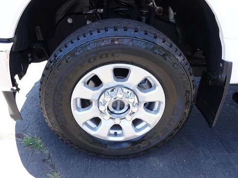 Used 2024 Ford F250 XLT w/ FX4 Off-Road Package AWD/4WD image 56