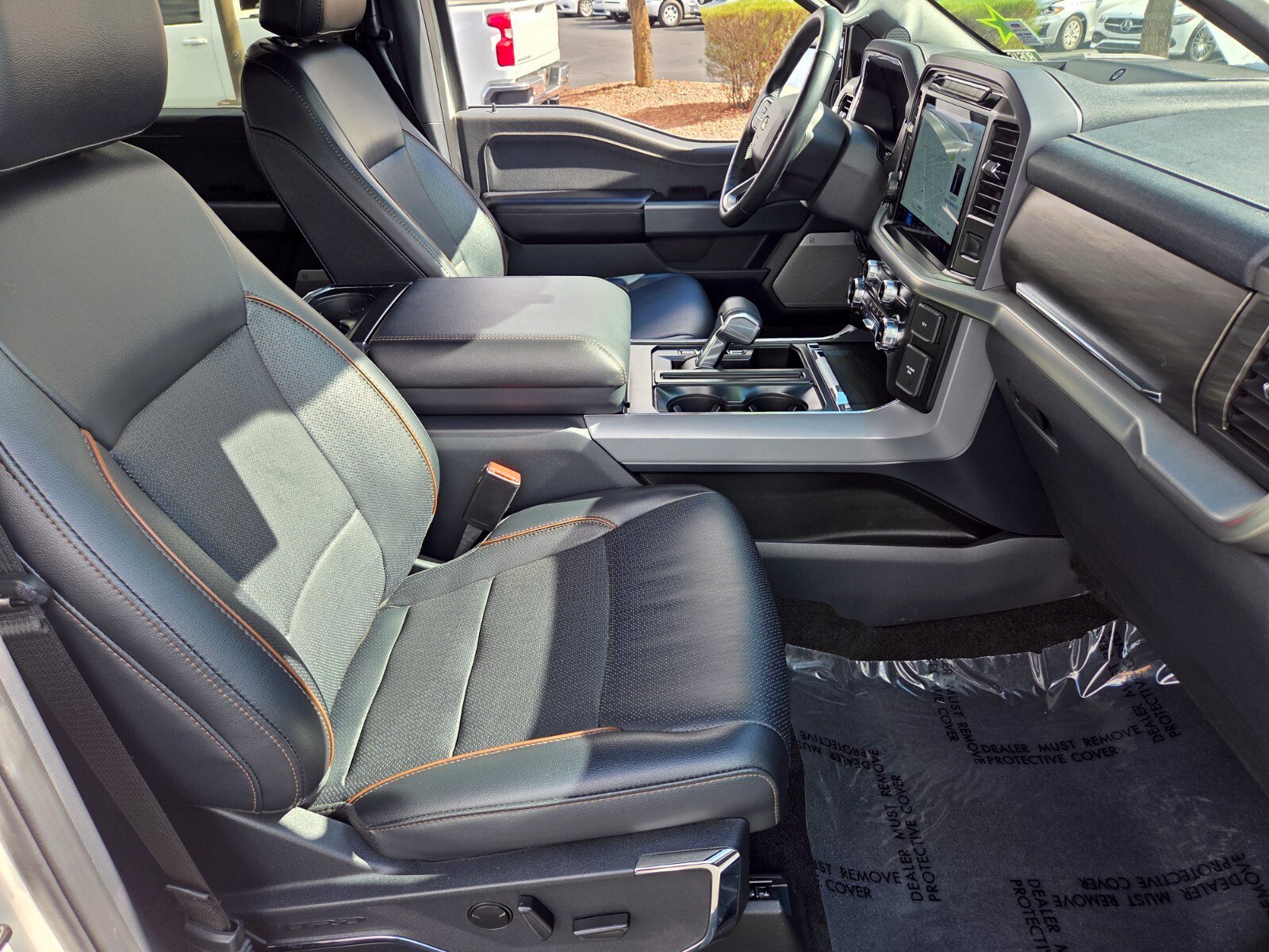 Certified 2024 Ford F150 Lariat w/ FX4 Off-Road Package AWD/4WD image 15