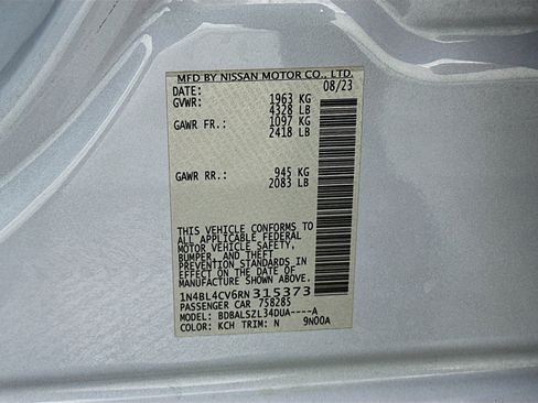 Used 2024 Nissan Altima 2.5 SR image 12