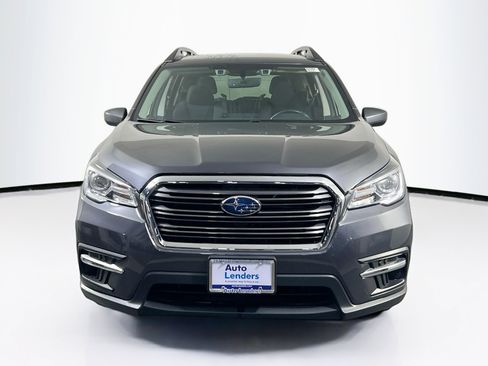 Used 2022 Subaru Ascent Premium w/ Convenience Package image 2
