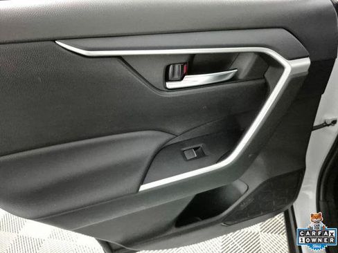 Certified 2024 Toyota RAV4 XLE FWD image 25
