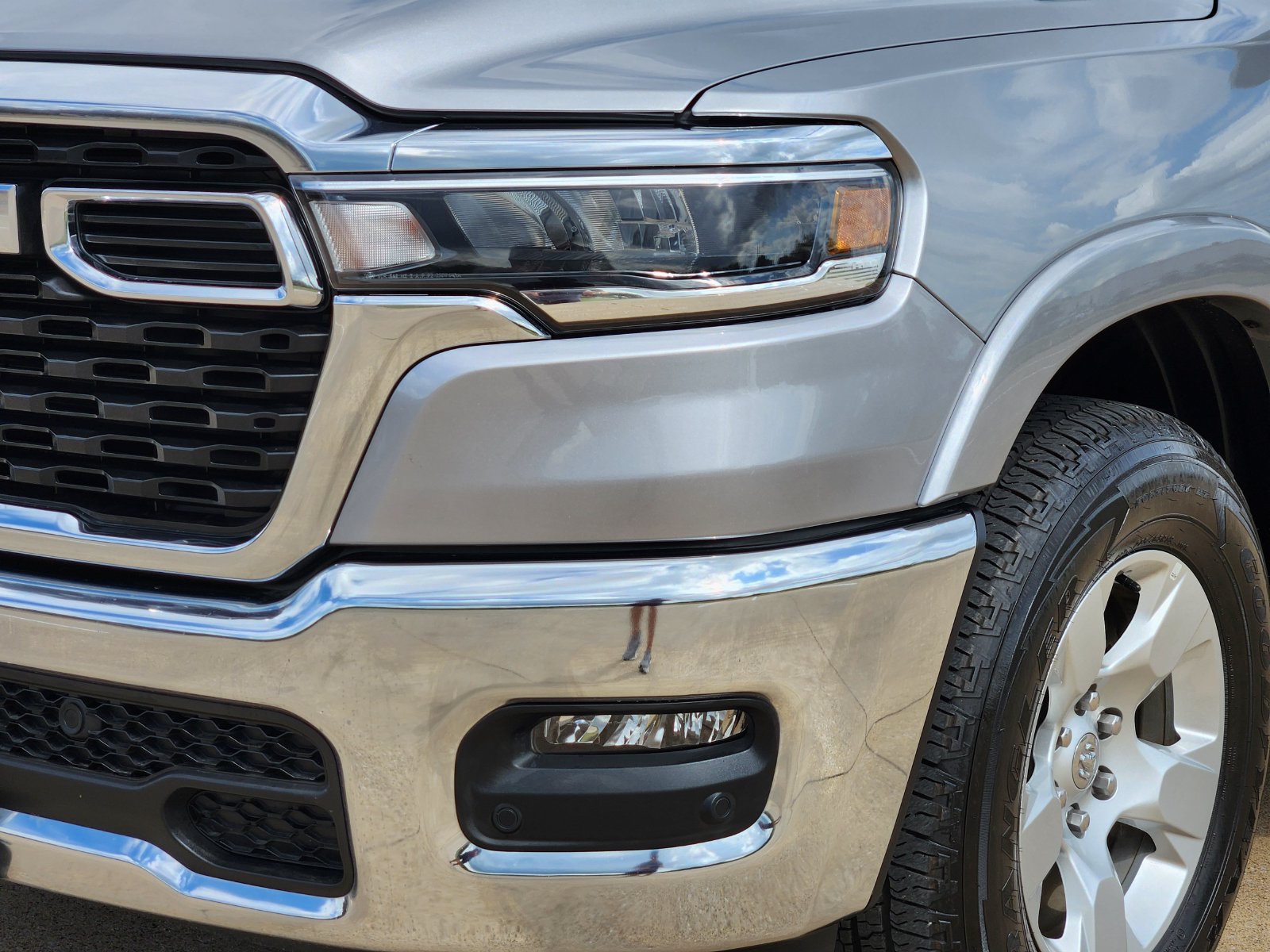 Used 2025 RAM 1500 Big Horn RWD image 10