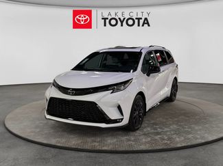 New 2026 Toyota Sienna XSE FWD video 1