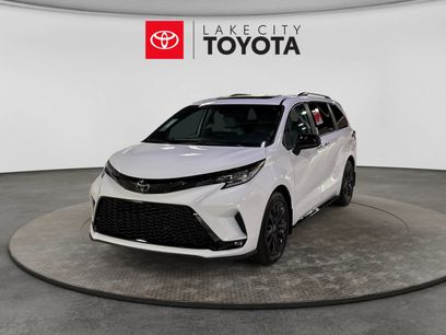 New 2026 Toyota Sienna XSE