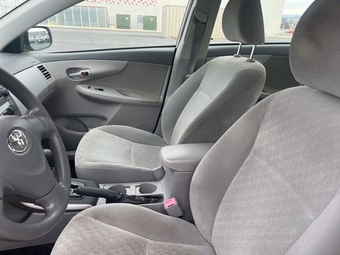 Used 2009 Toyota Corolla LE image 12