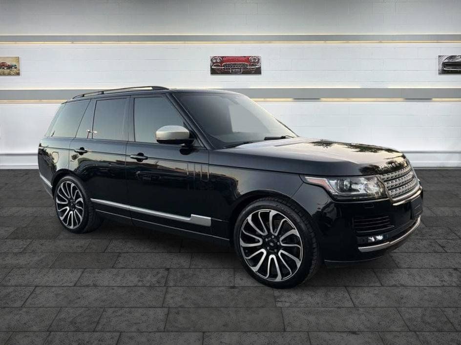 Used 2015 Land Rover Range Rover HSE AWD/4WD image 2