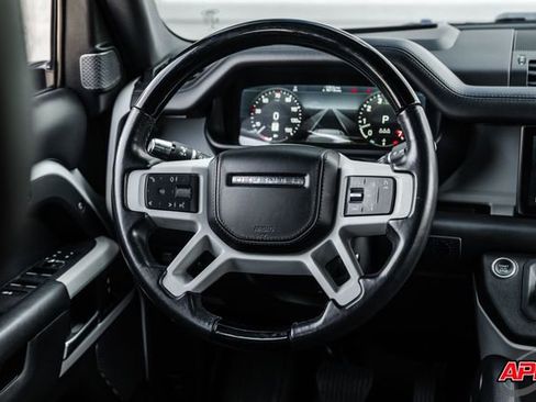 Used 2022 Land Rover Defender 110 X-Dynamic HSE image 9