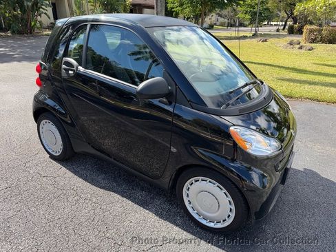 Used 2009 smart fortwo pure image 2