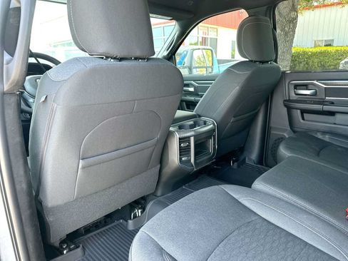 New 2026 RAM 2500 Lone Star AWD/4WD image 24