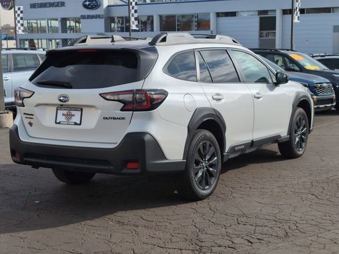 Used 2024 Subaru Outback Onyx Edition image 7