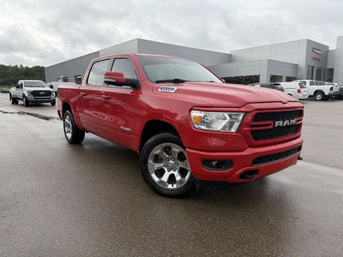 Used 2022 RAM 1500 Big Horn AWD/4WD image 3