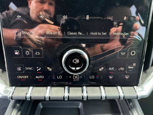 New 2025 GMC Acadia Elevation w/ Elevation Premium Package image 29