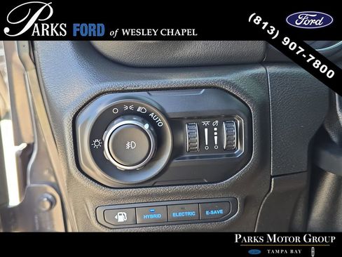 Used 2021 Jeep Wrangler Unlimited Rubicon 4xe AWD/4WD image 26