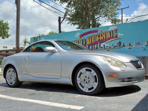 Used 2006 Lexus SC 430 Convertible image 32