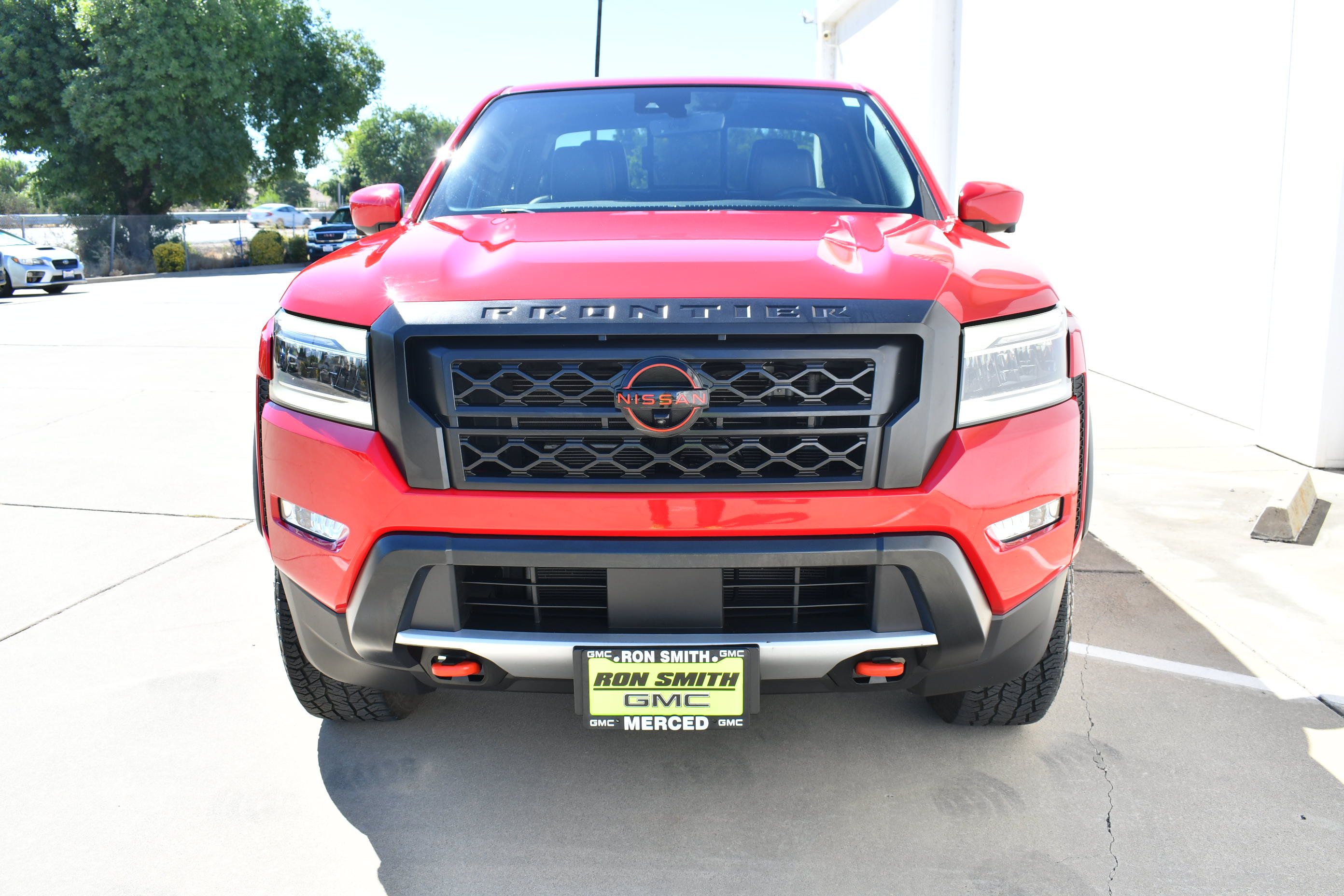 Used 2023 Nissan Frontier Pro-X w/ Pro-X Premium Package RWD image 3
