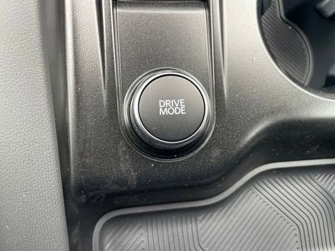 New 2026 Ford Explorer Active w/ Active Comfort Package image 16