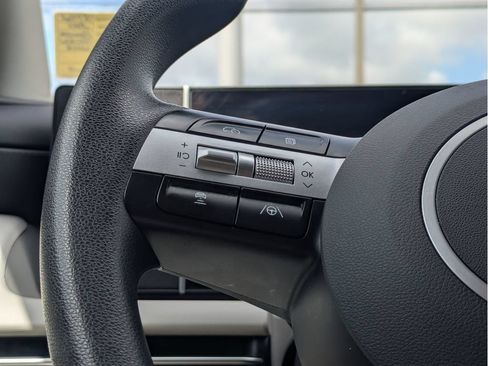 Used 2025 Hyundai Tucson SEL FWD image 20