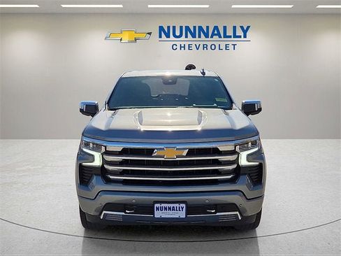 Certified 2023 Chevrolet Silverado 1500 High Country image 8