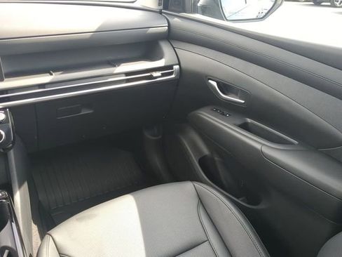 Certified 2025 Hyundai Tucson SEL image 16