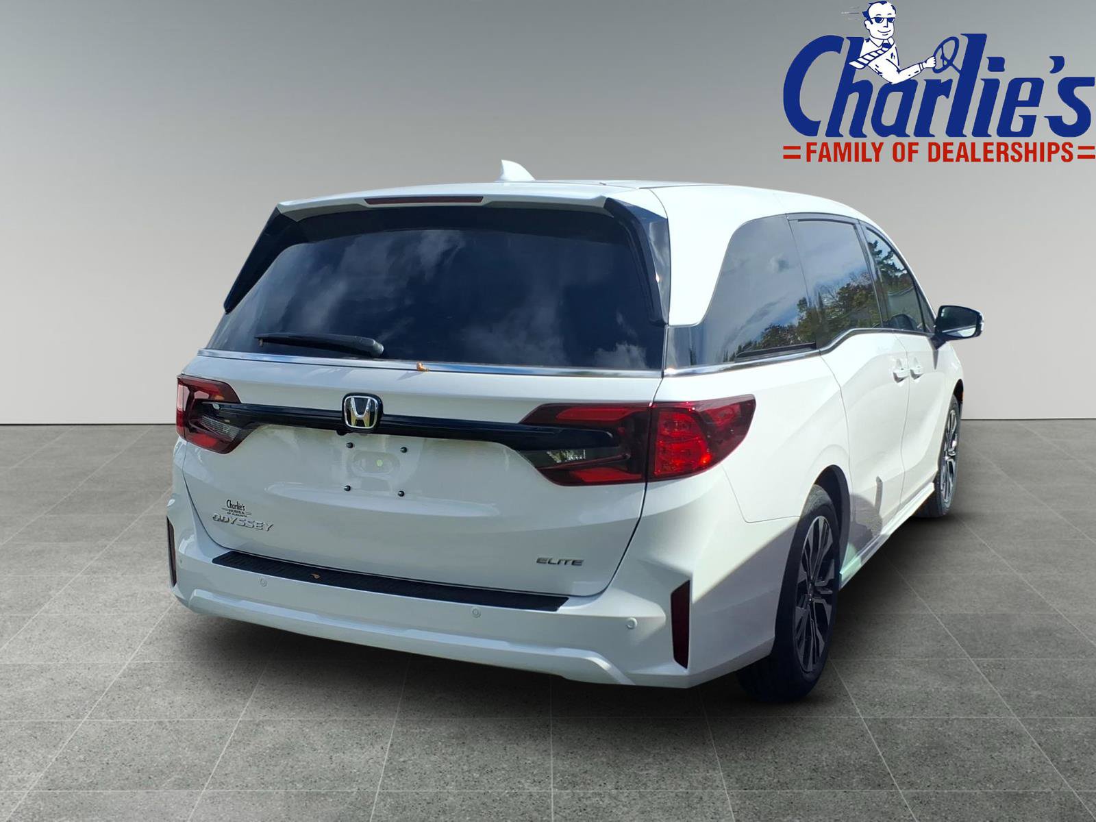 New 2027 Honda Odyssey Elite image 4