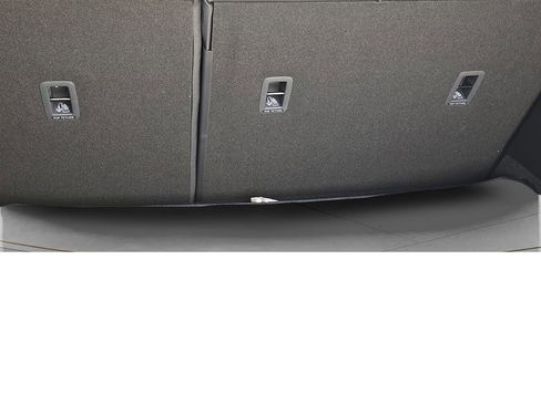 New 2026 Volkswagen Tiguan SE R-Line FWD image 9