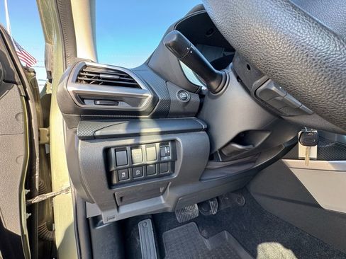 Used 2021 Subaru Forester image 24