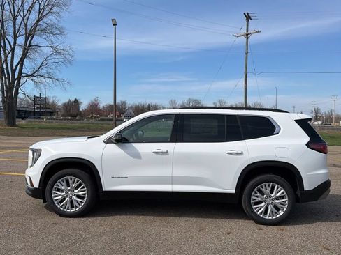 New 2026 GMC Acadia Elevation w/ Elevation Premium Package AWD/4WD image 8