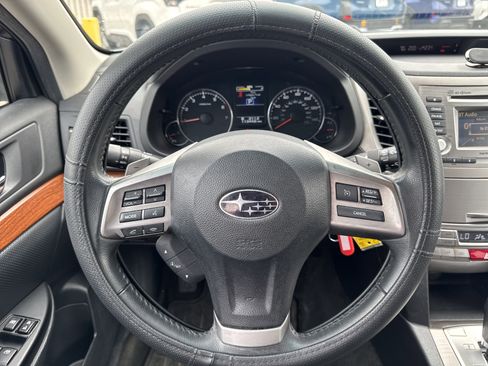 Used 2014 Subaru Outback 2.5i Limited w/ Moonroof Package image 12