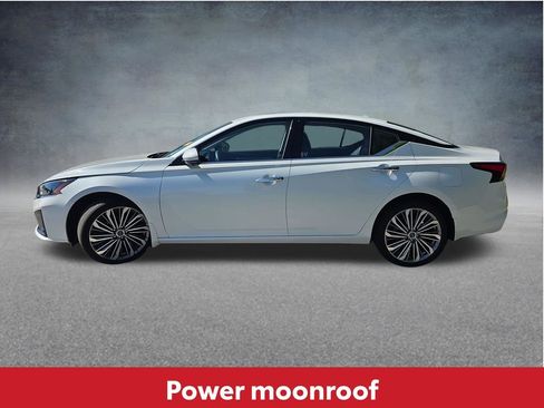 Used 2024 Nissan Altima 2.5 SL AWD/4WD image 10